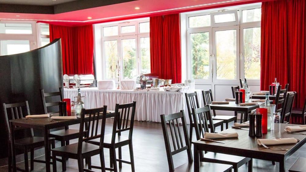 Dormero Hotel Dresden Airport Luaran gambar